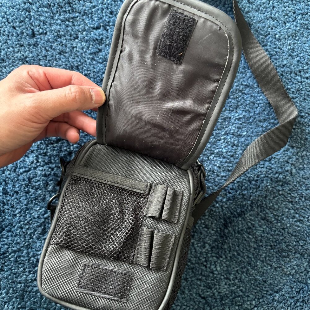 HP Camera Case - Picture 4 of 5